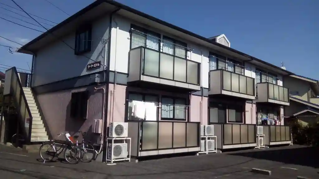 ラーク・ヨシB 外観