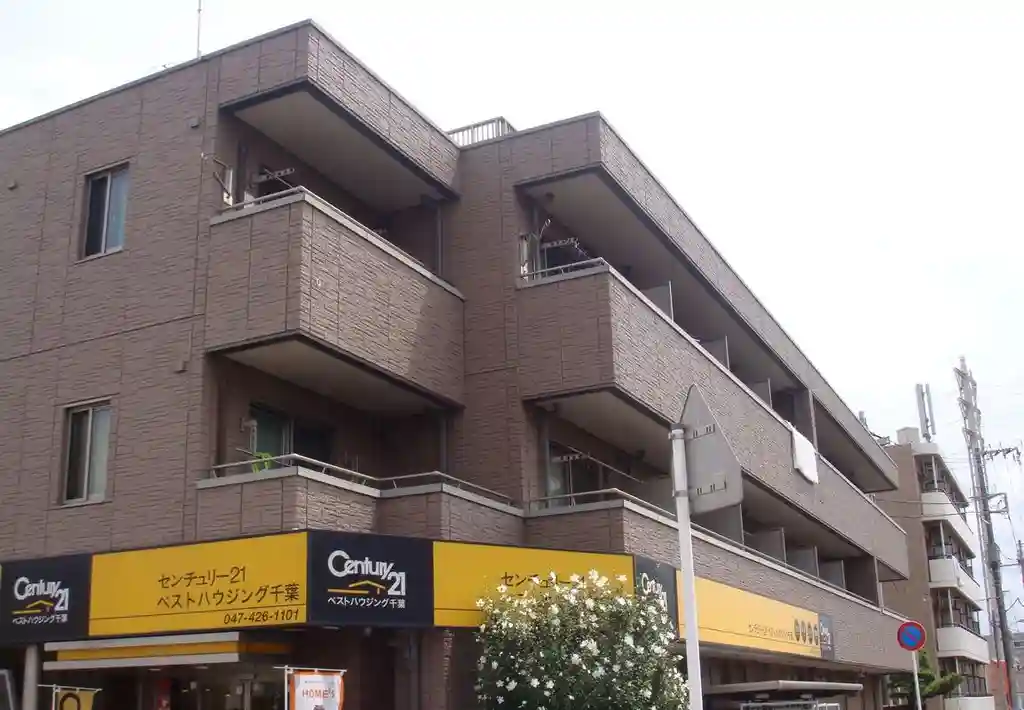モエムマンション 外観