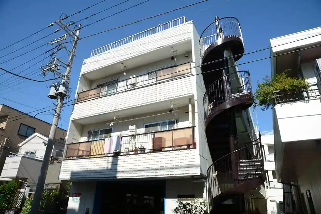 プラザINティエス 外観