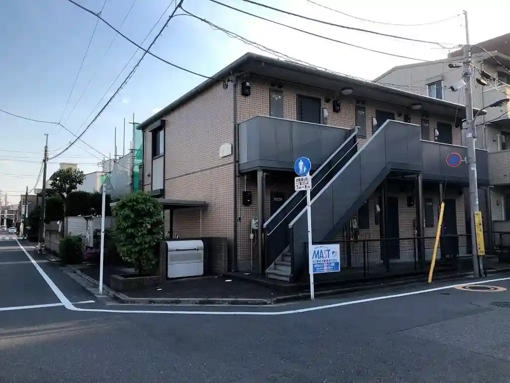 スプリング・コートC 外観