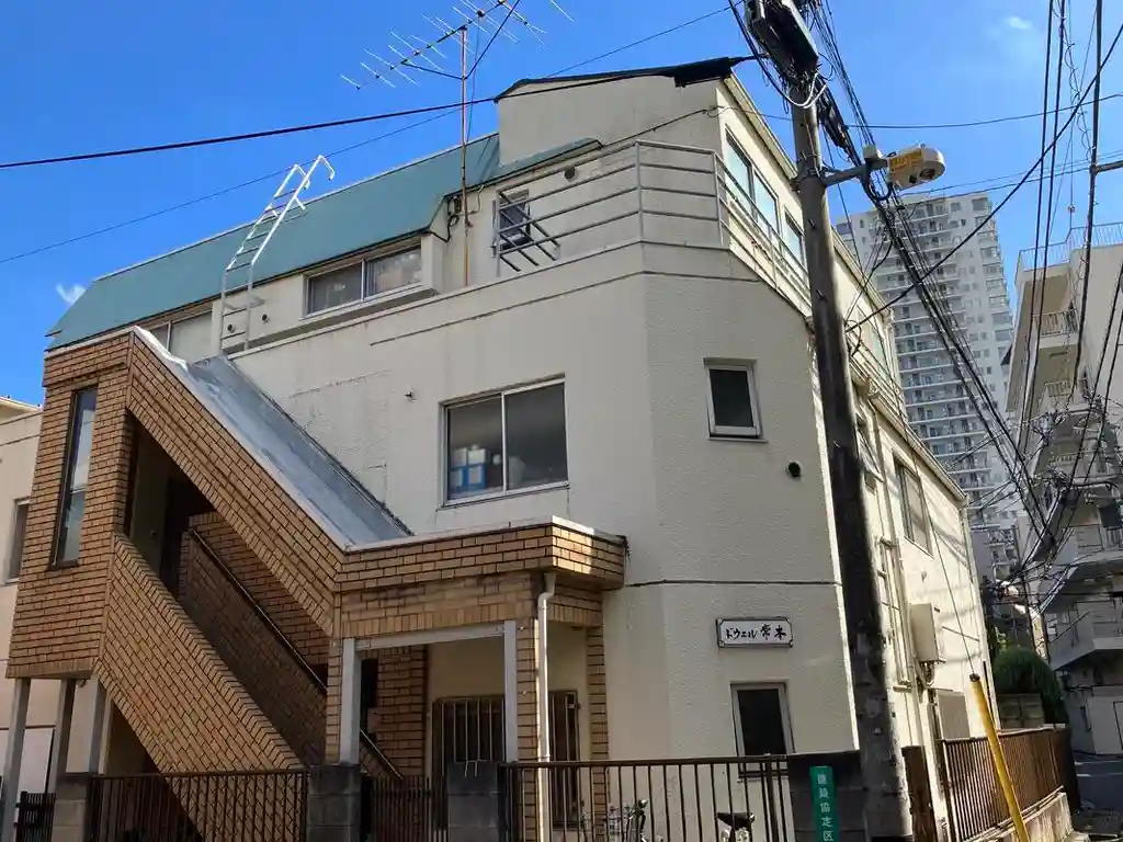 ドウエル常本 外観