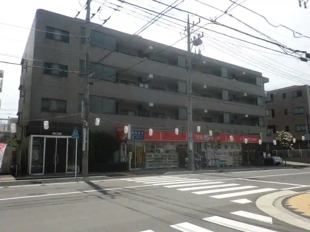 ポロニア 外観