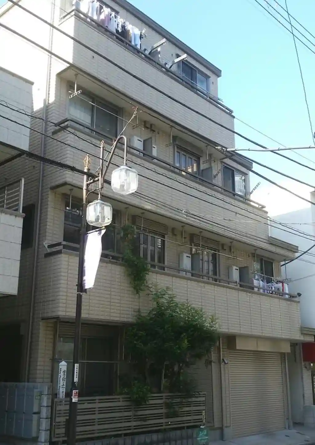 MAISONDEPEACE 外観