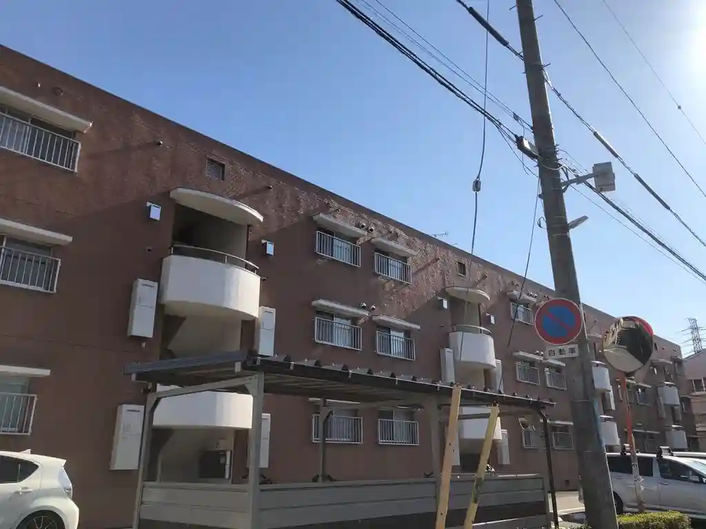 高山マンション 外観