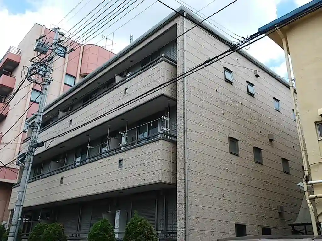 プレミアージュ久米川 外観