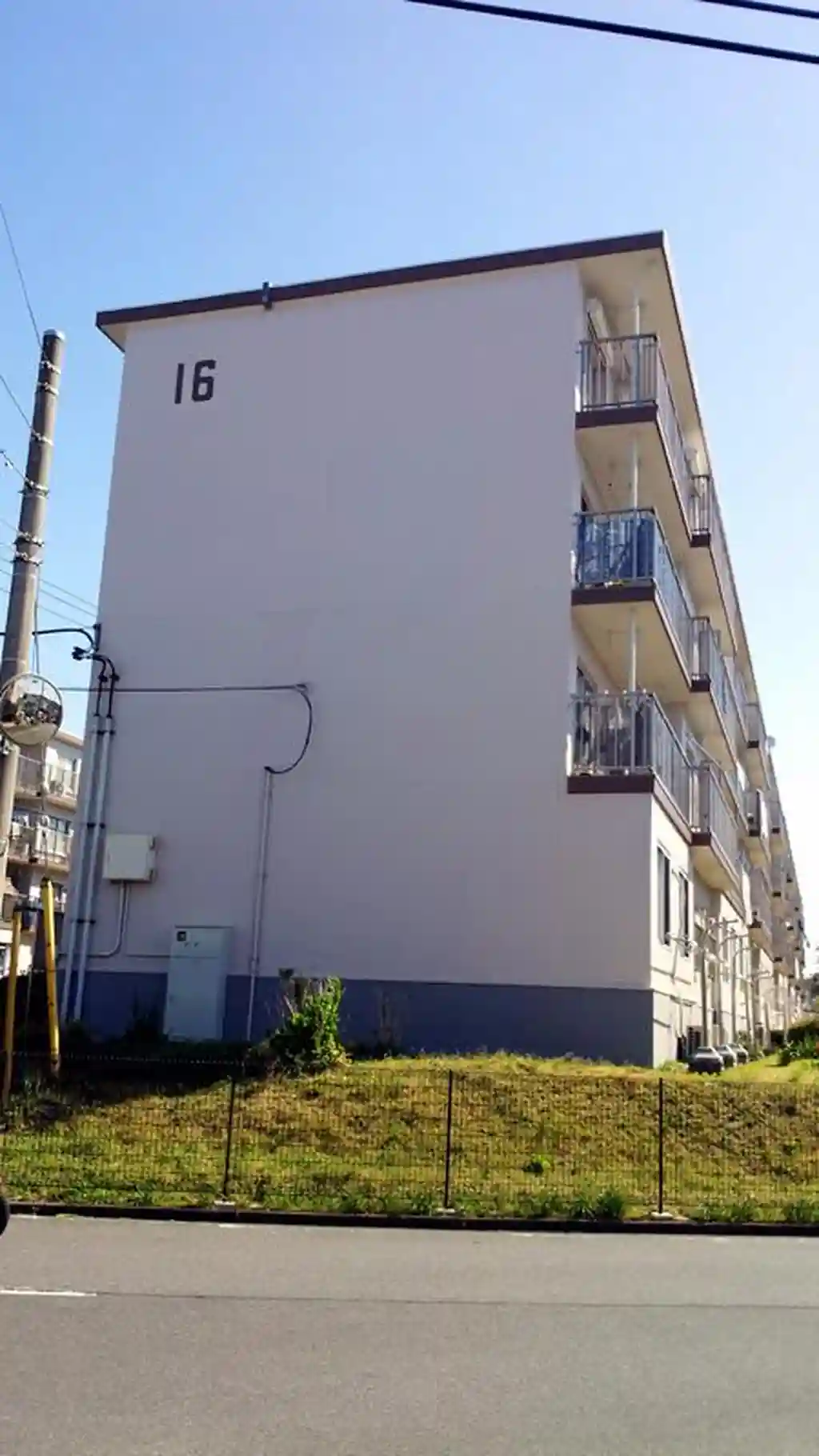 長津田団地16号棟 外観