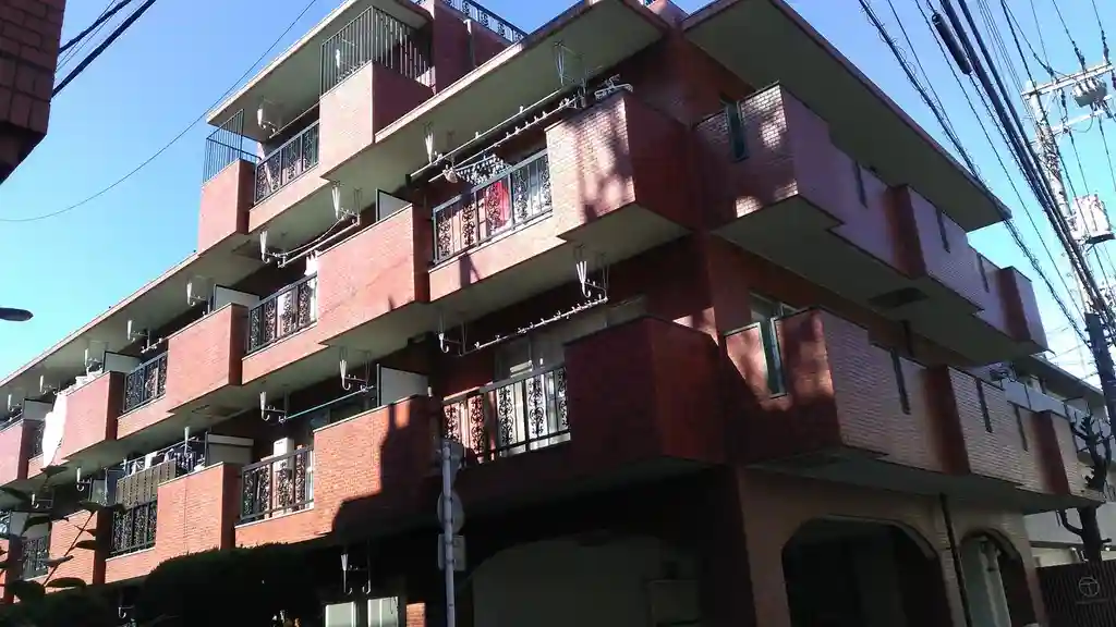 マンショントミー 外観