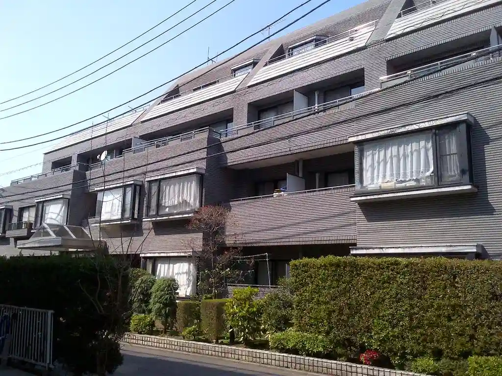 三翔諏訪の森ハイツ第2 外観