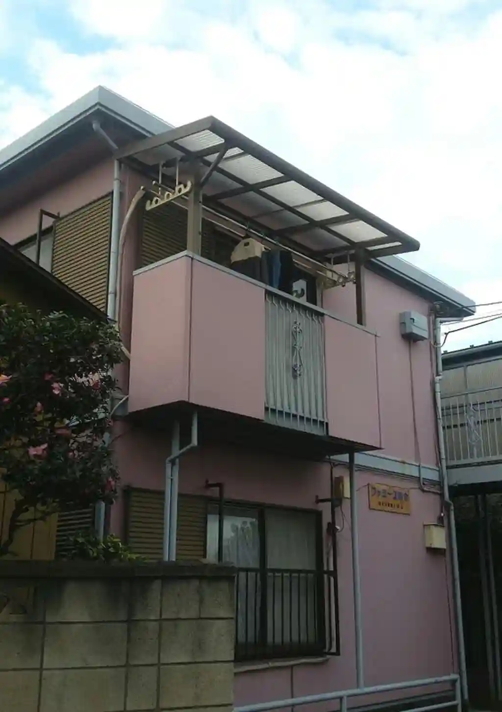 ファミーユ新倉 外観