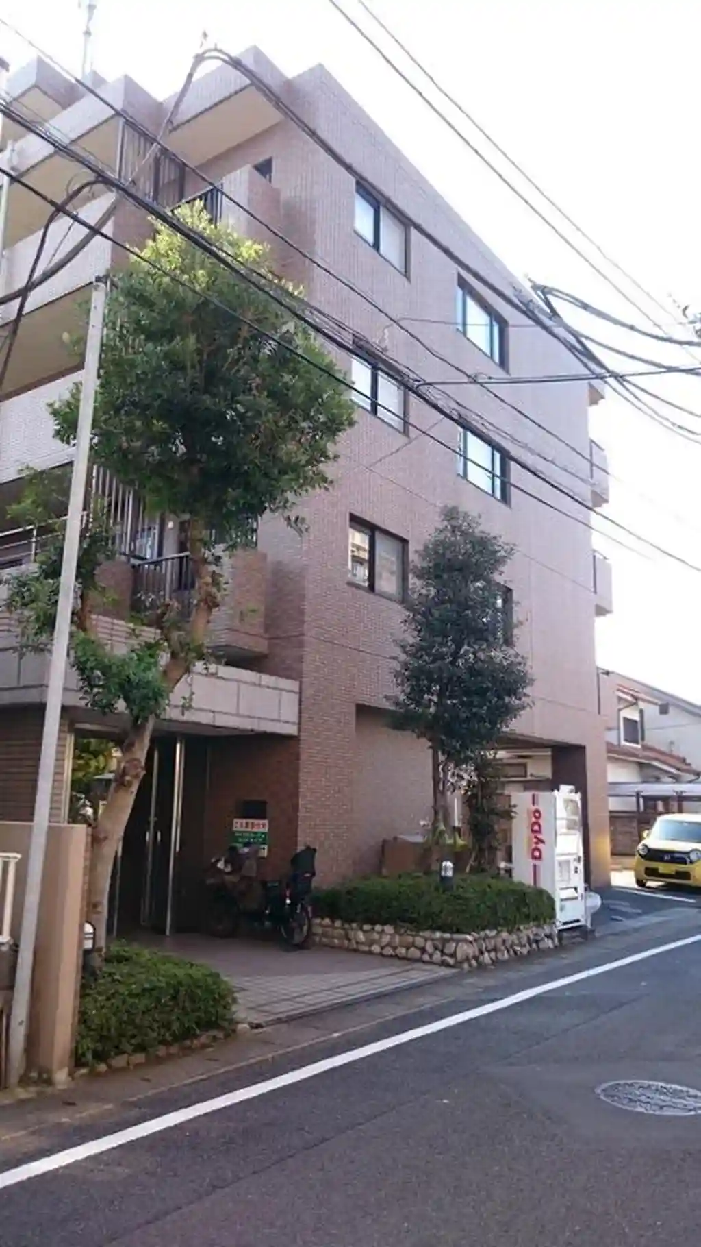 ロイヤルガーデン 外観