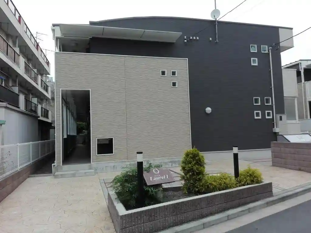 ローレルI 外観