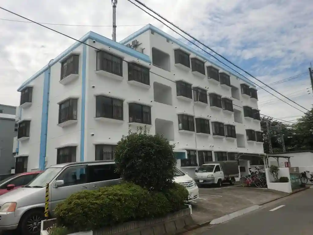 ルピナス桐ヶ谷 外観