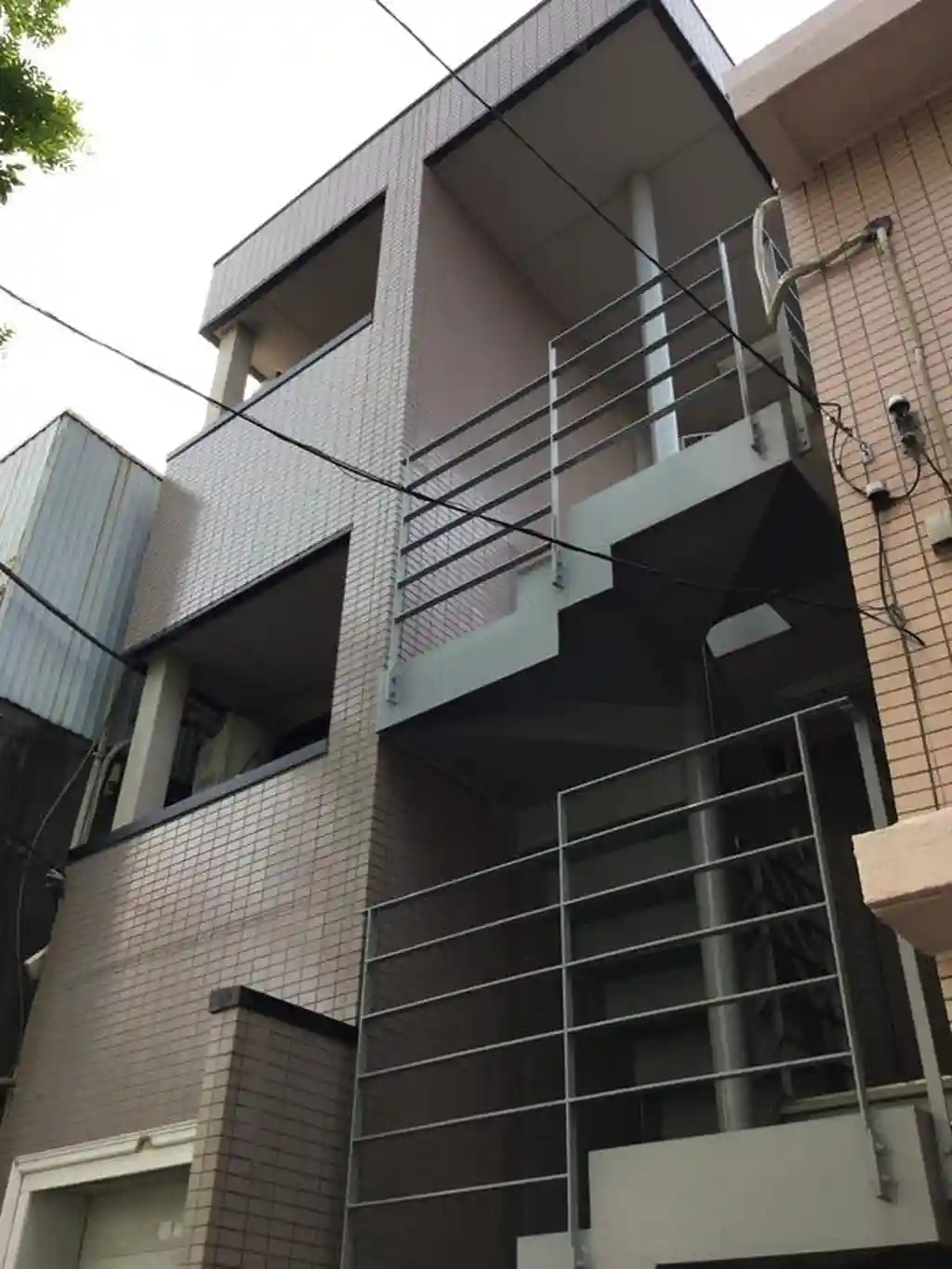 アメイシャ 外観