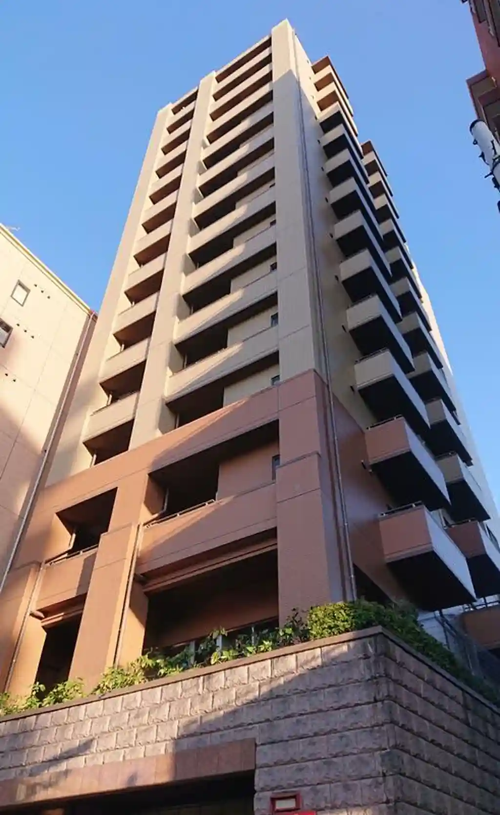 レジディア島津山 外観