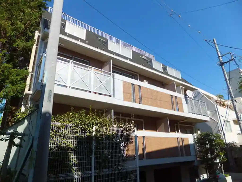 カミメグロガーデンホームズ 外観