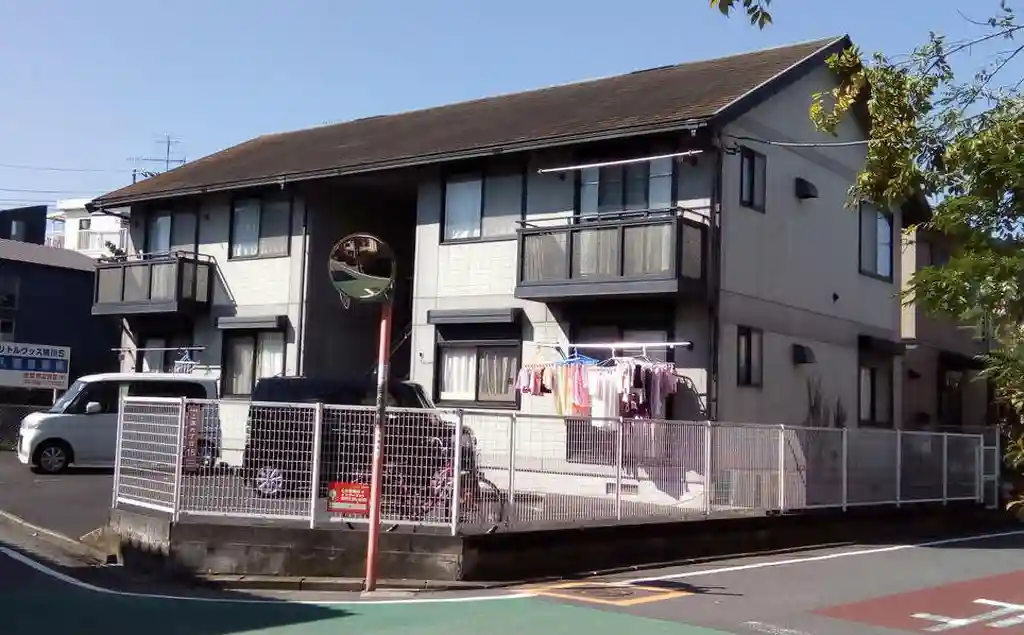 リトル・ウッズ鳩川・S 外観