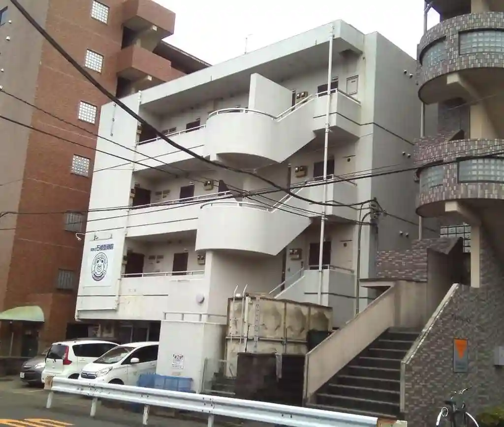 照栄ハイツ 外観