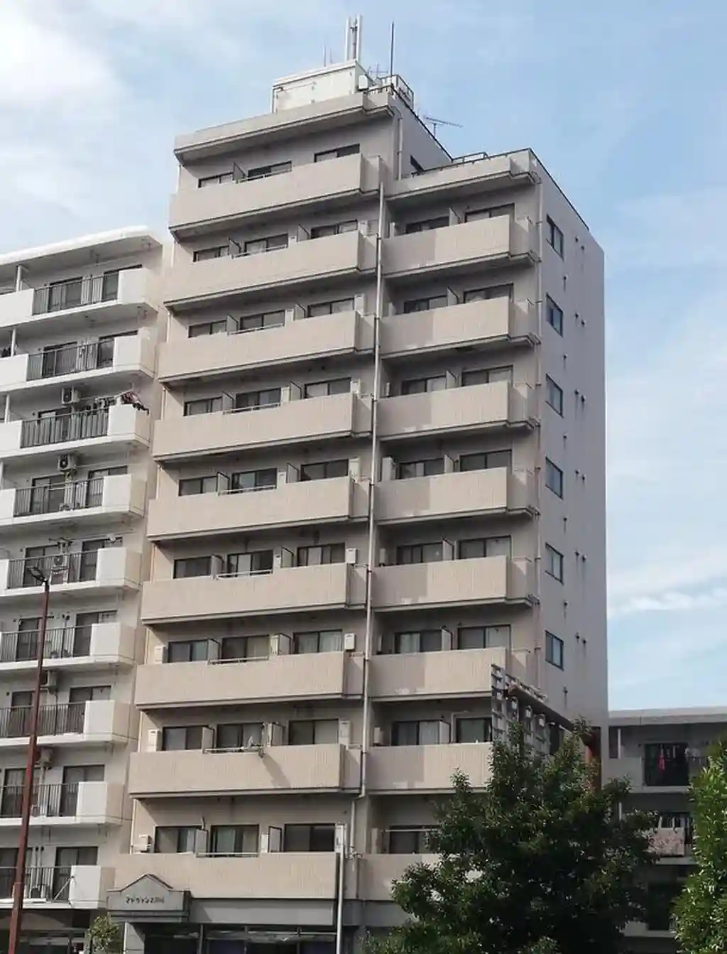 アドヴァンス川崎 外観