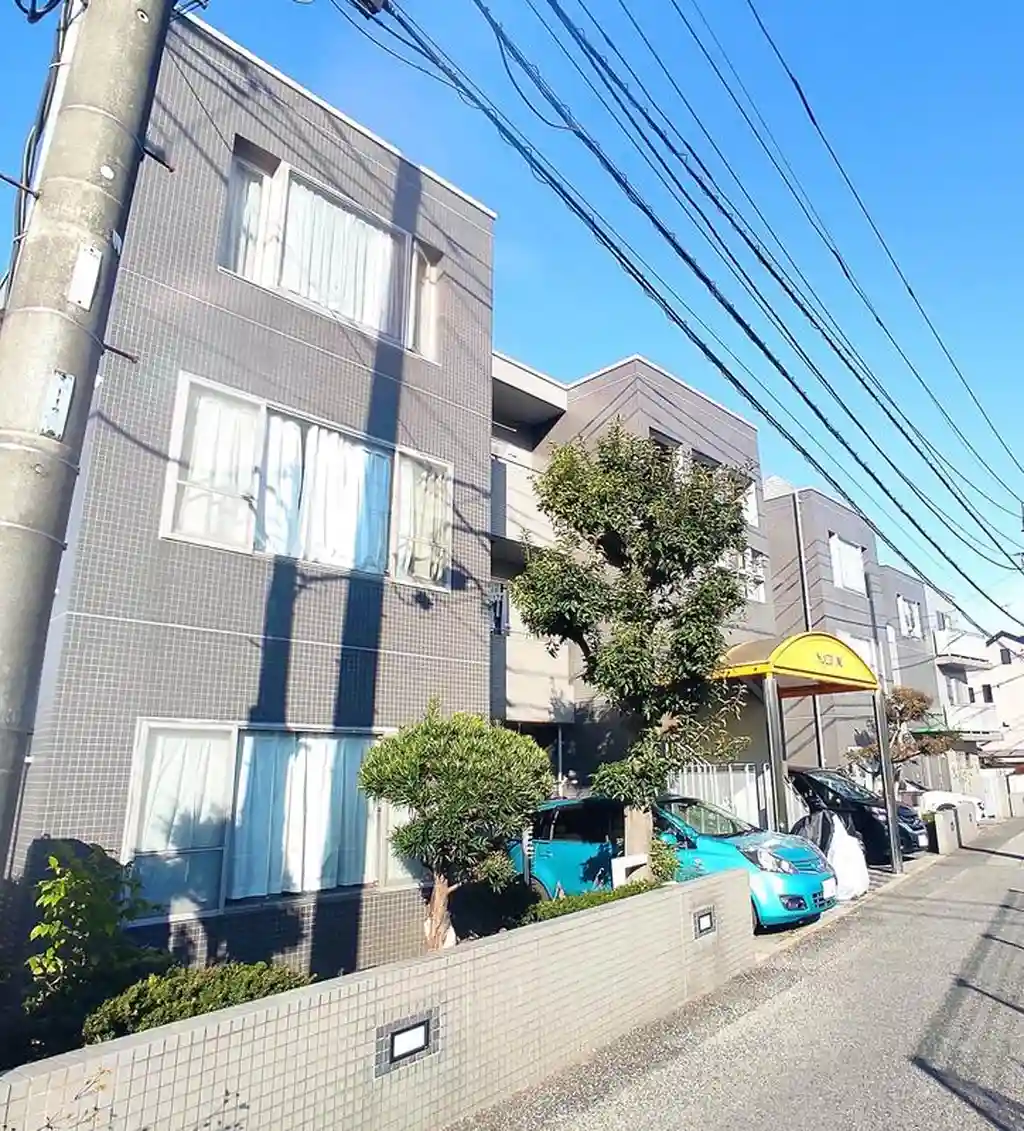 パラッゾウノ 外観
