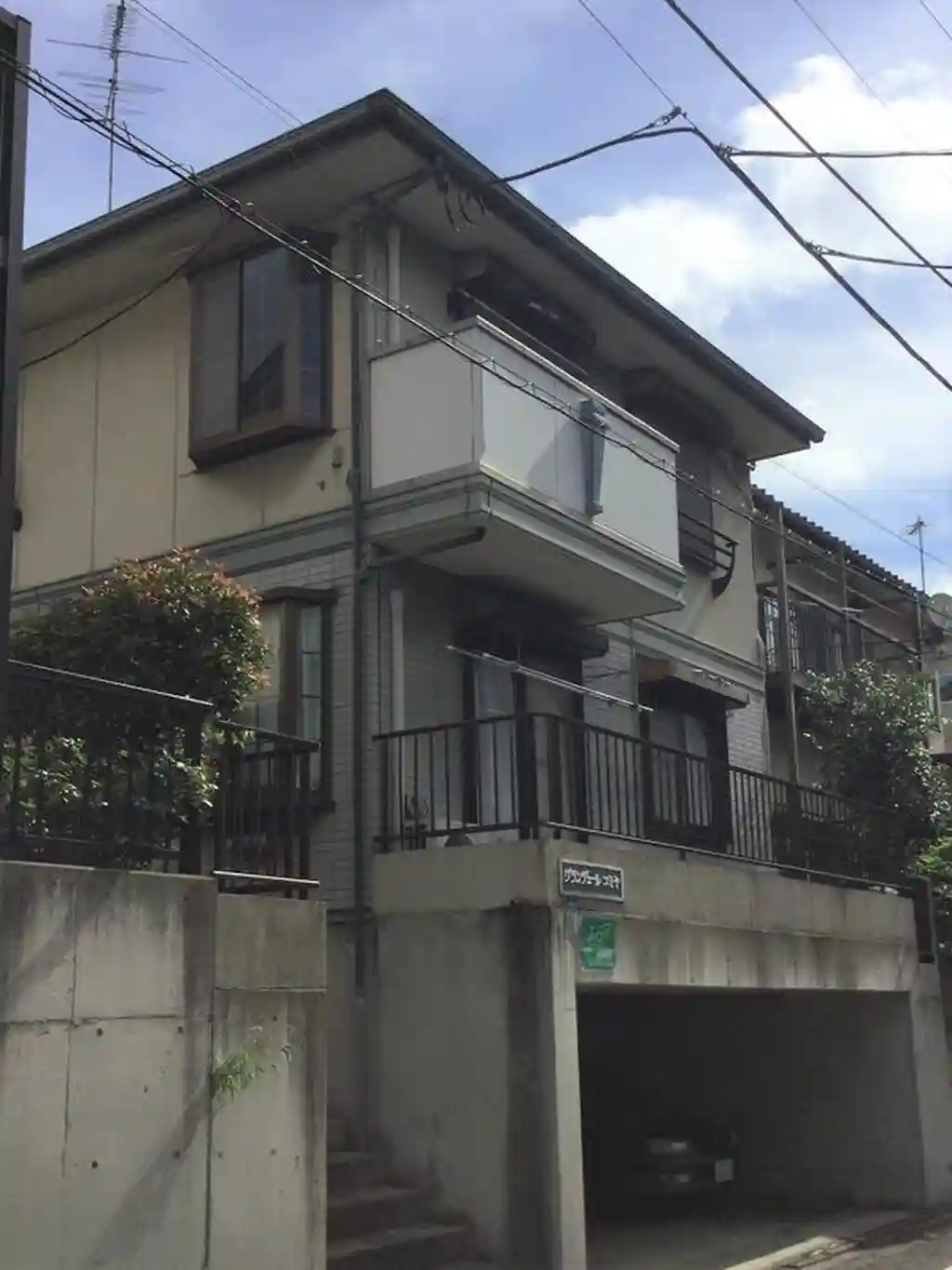 グランデュールコミヤ 外観