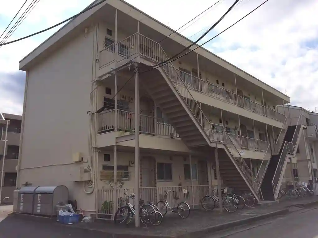 第1ヤマトハイツ 外観