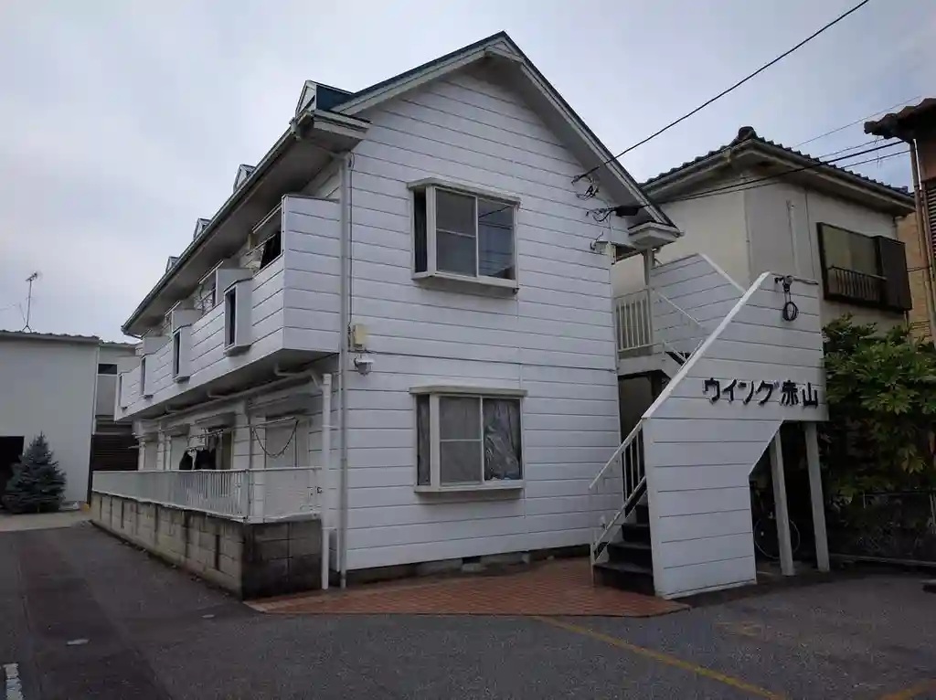 ウイング赤山 外観