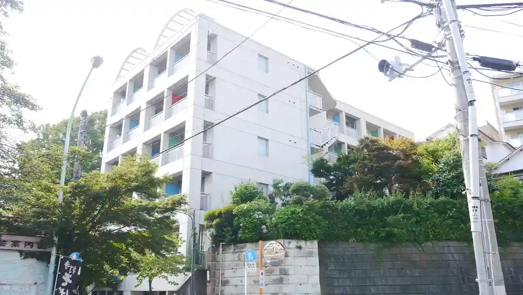 MOZART・90 外観