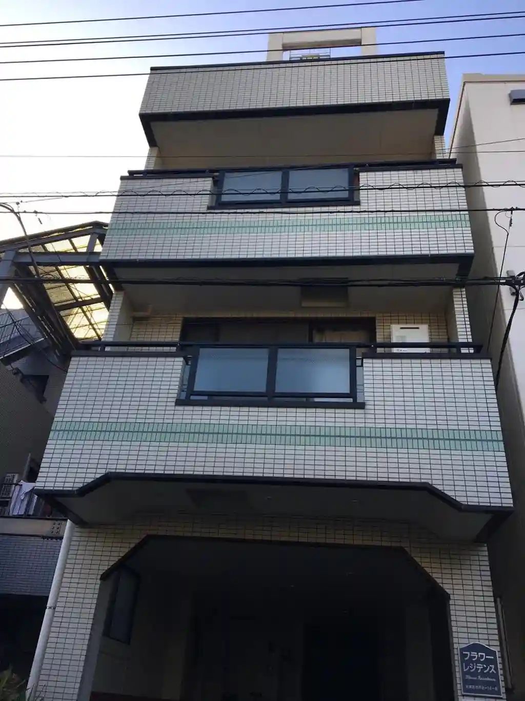 フラワーレジデンス 外観