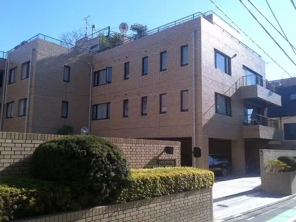 プロビデンス 外観
