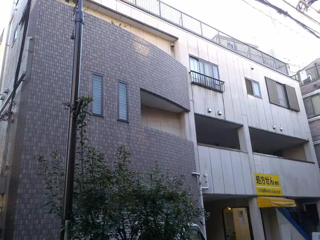 レーヌ木下 外観