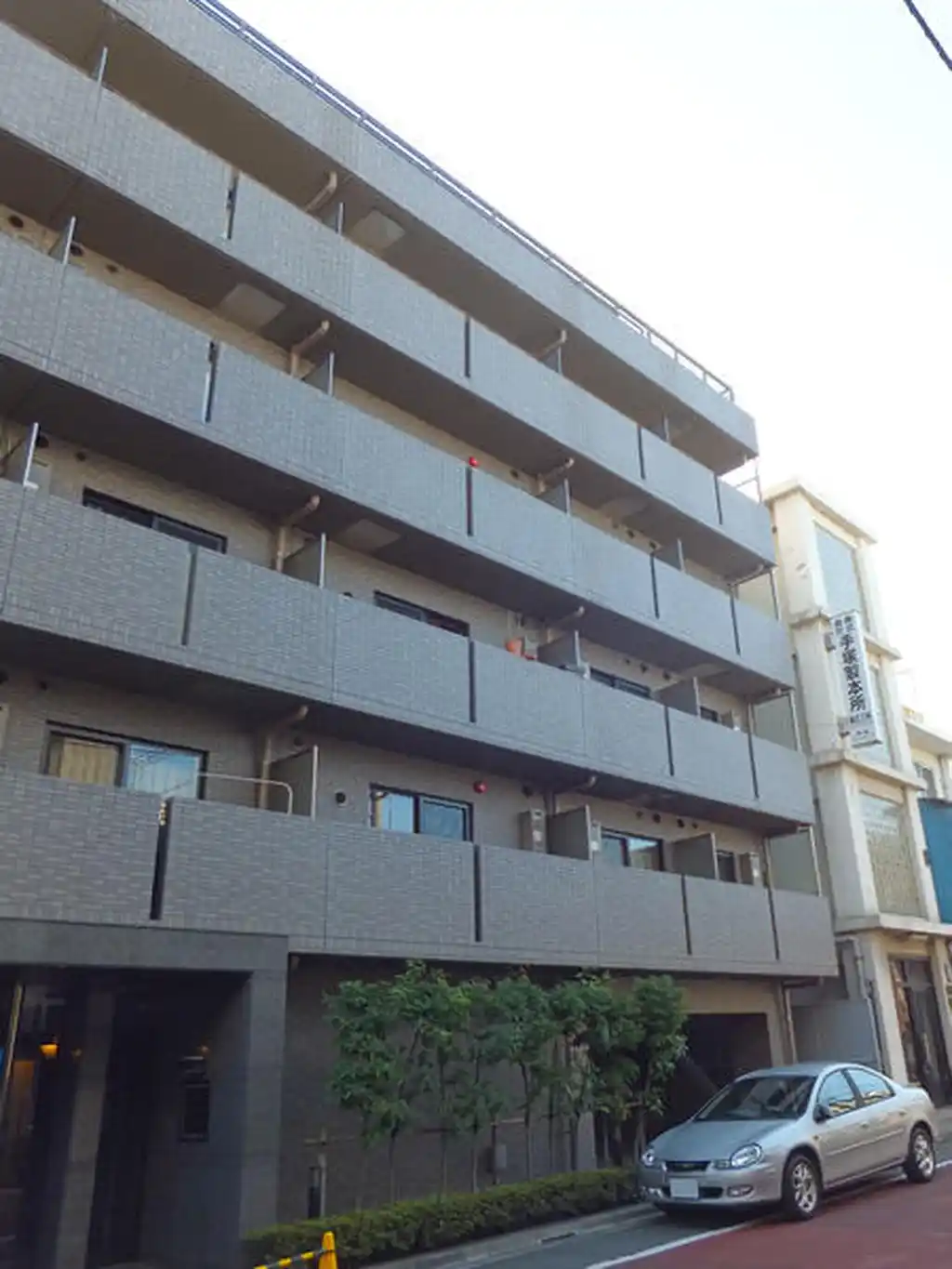 ルーブル新宿水道町 外観