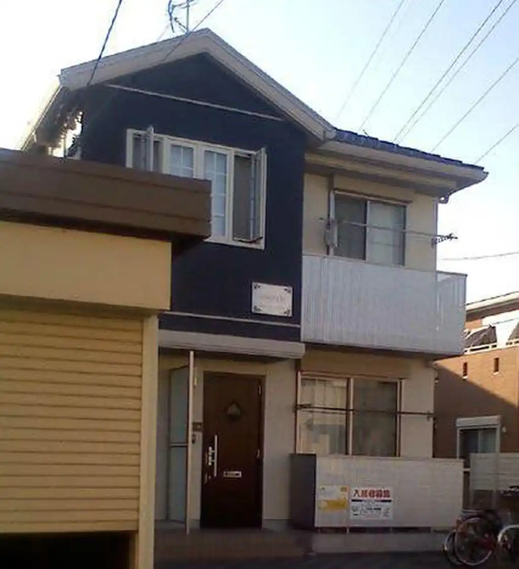 VIVIENDA 外観