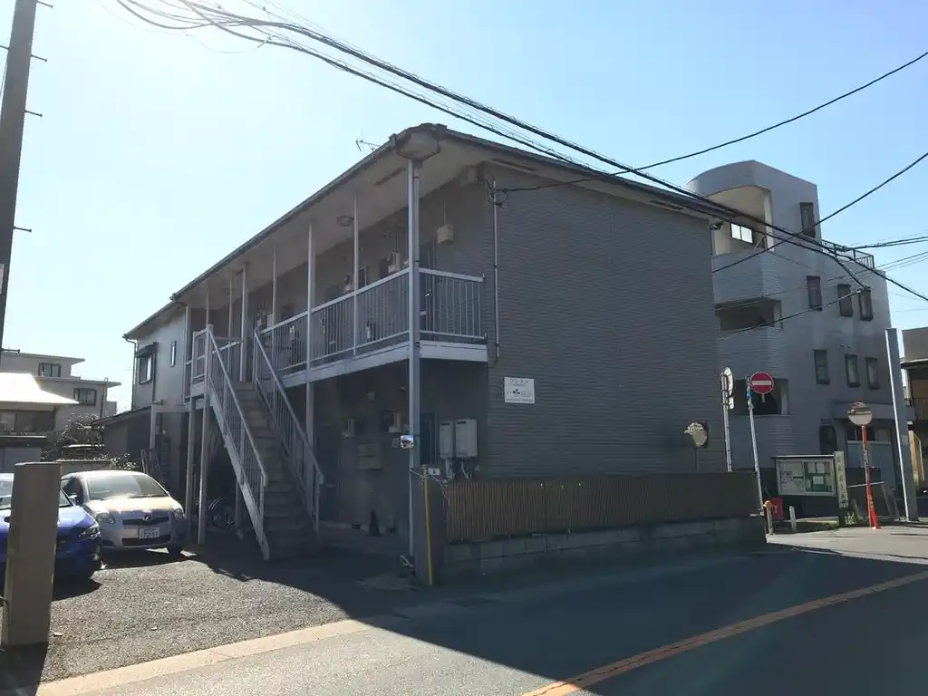 クレスト 外観