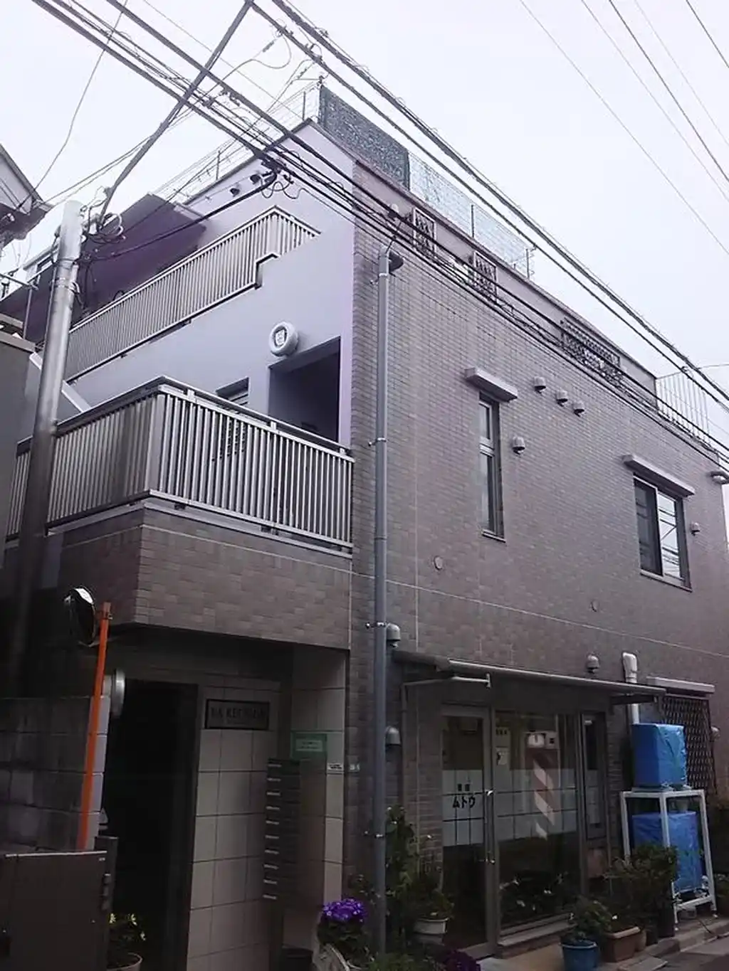 ラ・レユニオン 外観