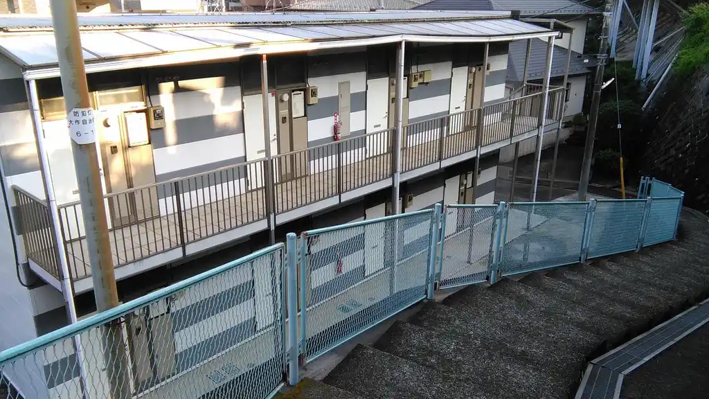 レオパレスマミーナ 外観