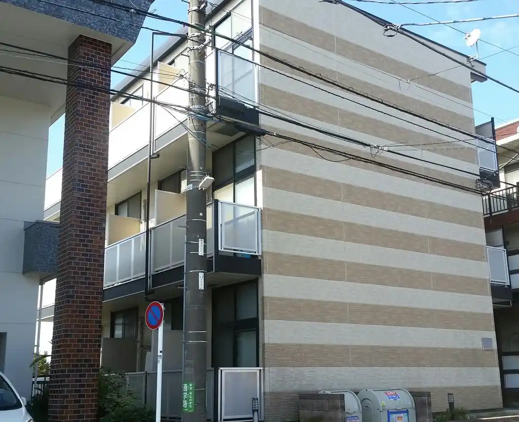 レオパレスOAK GARDEN 外観