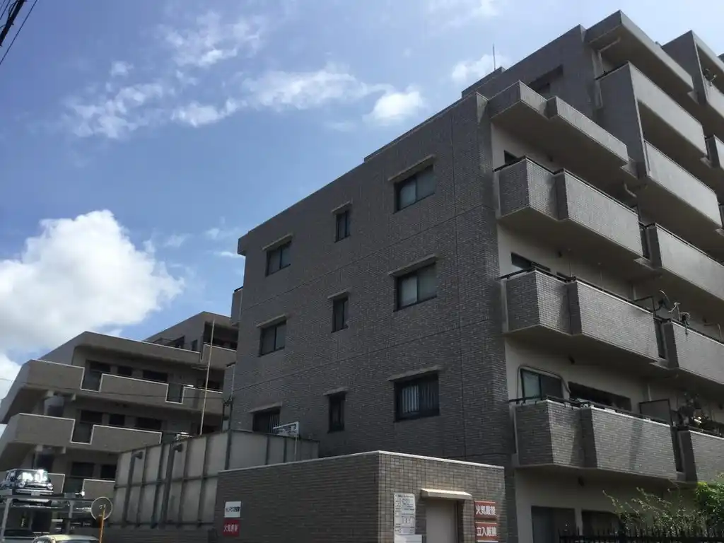 サーパス海老名第2 外観