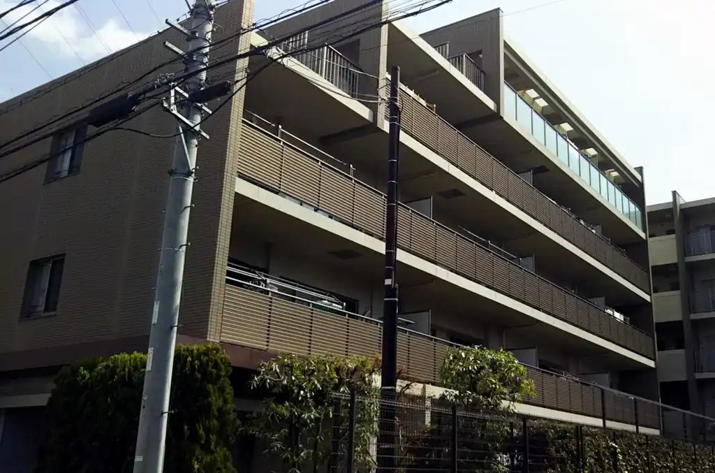 フェルモ武蔵新城 外観