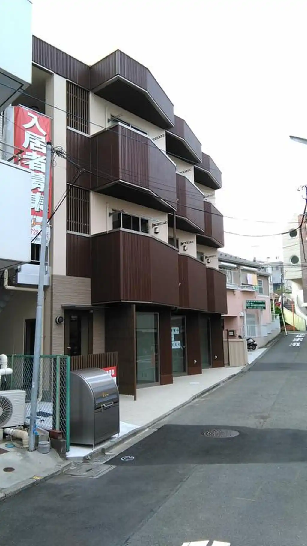STEPS 外観