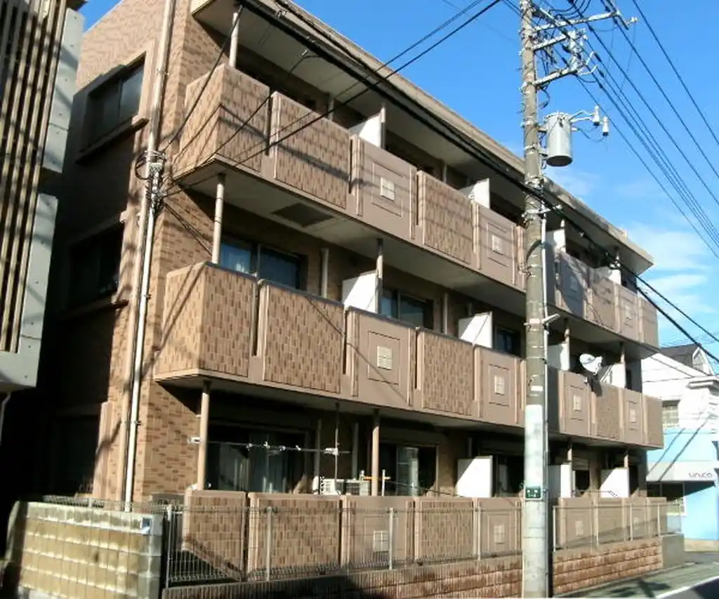 パテオ 外観