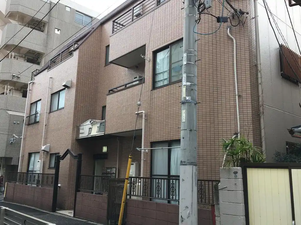 メゾン・ド・フロール 外観