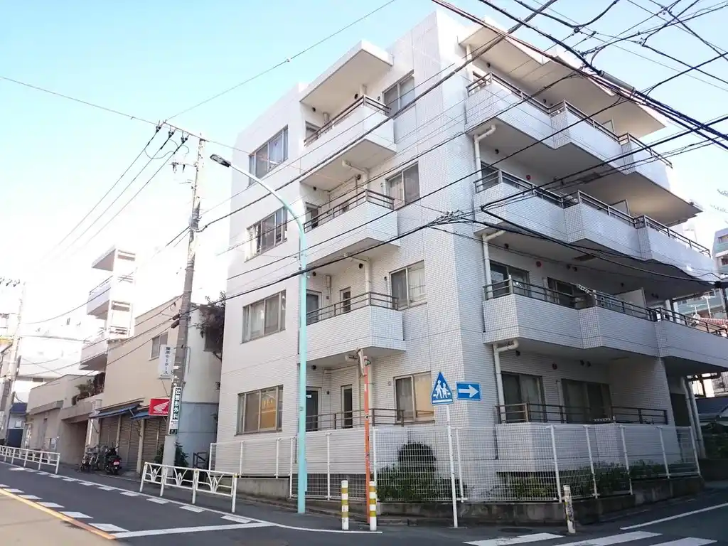 アピス初台 外観