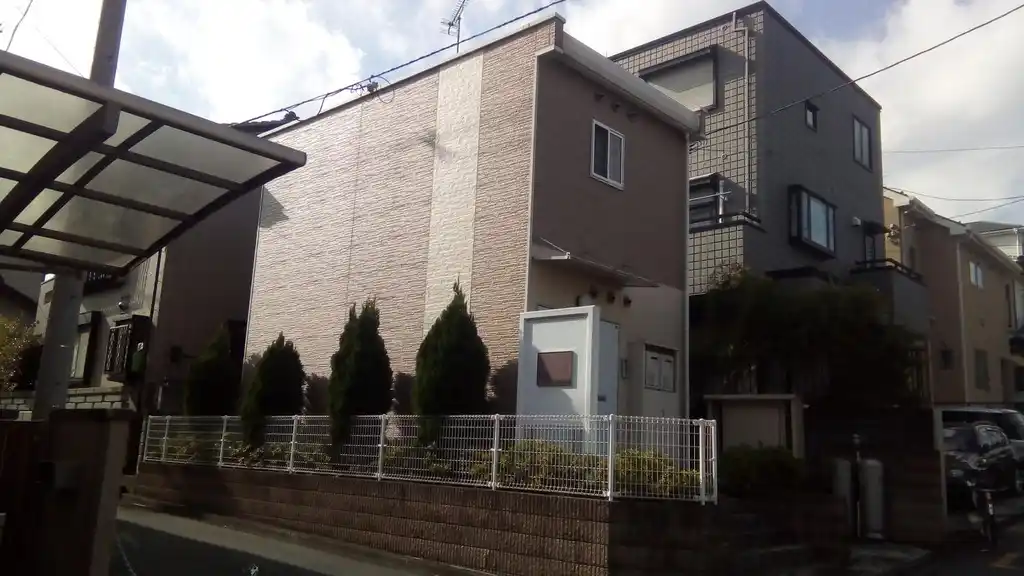 レオパレスマクシェリモラム古淵 外観