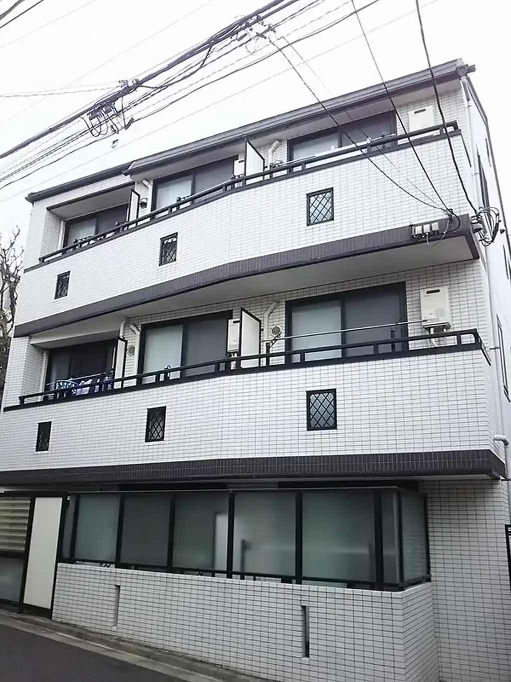 モン・シャトー方南町 外観