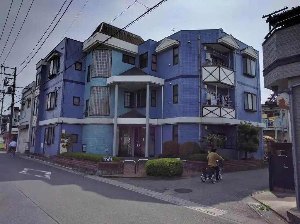 ロイヤルタウン 外観