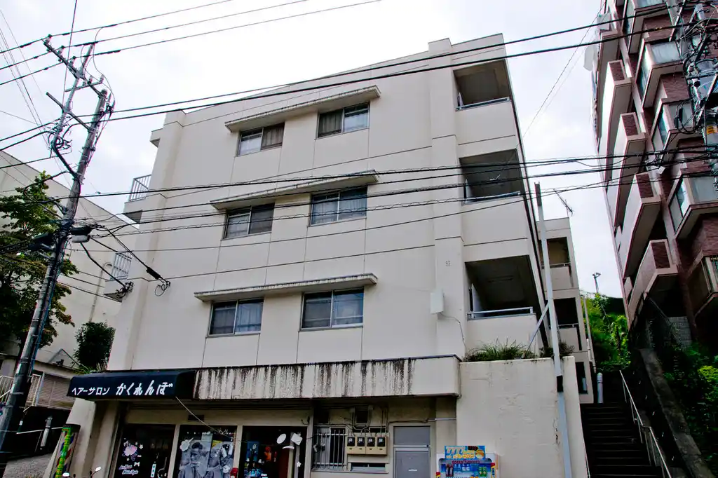 東栗谷マンション 外観