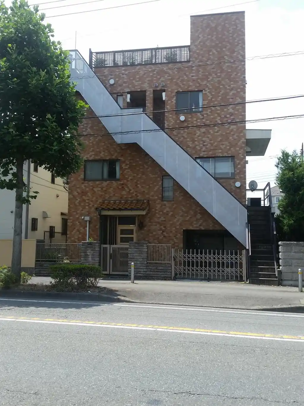 Tフラット 外観