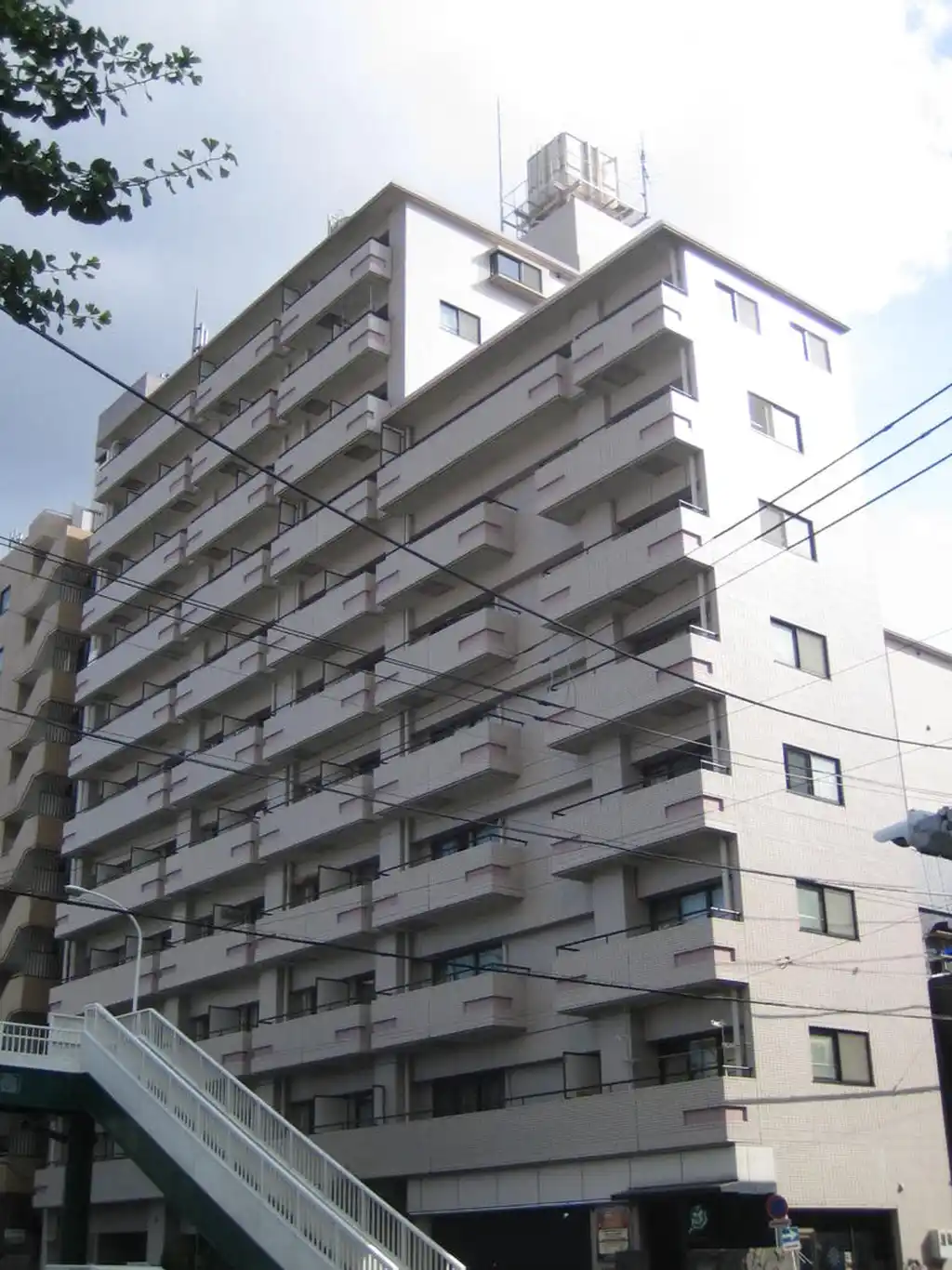 メゾンドポワリエ 外観