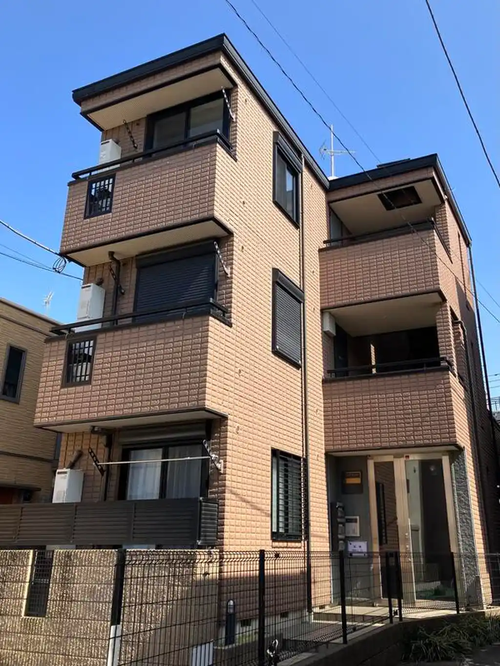 ピアレス・ケンコー 外観