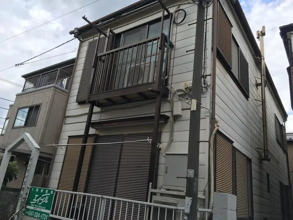 サンライズ市川 外観